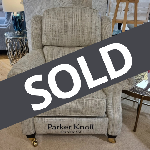 Parker Knoll Henley
Power Footrest Chair
Was £1,661 £899
Now £675
VISIT US
Parker Knoll Henley
Power Footrest Chair
Was £1,661 £899
Now £675
VISIT US