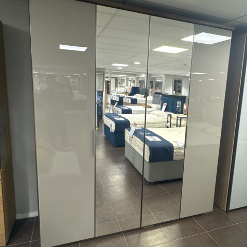 Horizon
2m Bi-fold Wardrobe
Was £2,977
Now £1,599
VISIT US
Horizon
2m Bi-fold Wardrobe
Was £2,977
Now £1,599
VISIT US