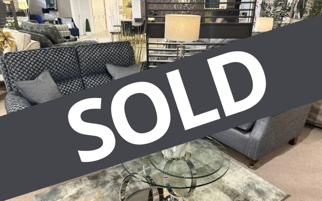 David Gundy Holkham
Small Sofa & Large Chair
Was £5,919 £2,999
Now £2,750
VISIT US
David Gundy Holkham
Small Sofa & Large Chair
Was £5,919 £2,999
Now £2,750
VISIT US