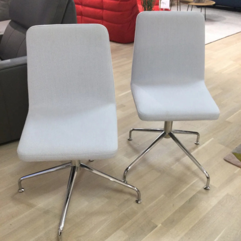 Ligne Roset
Vik Dining Chairs
Was £916 Now £499
VISIT US
Ligne Roset
Vik Dining Chairs
Was £916 Now £499
VISIT US