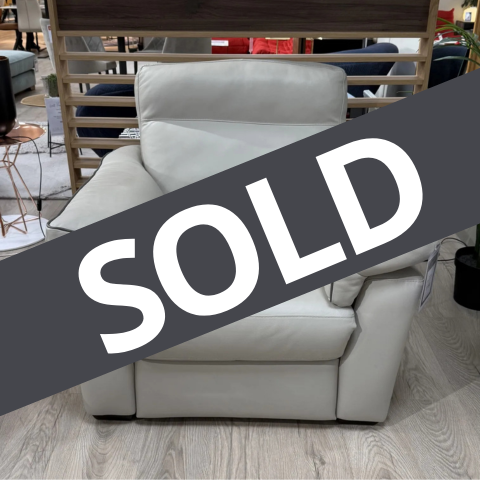 Editions Brivado
Electric Chair
Was £1,873 Now £1,099
VISIT US
Editions Brivado
Electric Chair
Was £1,873 Now £1,099
VISIT US