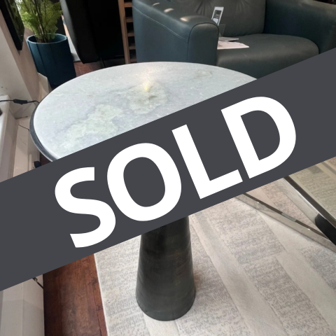 Ethan
End Table
Was £255 Now £175
VISIT US
Ethan
End Table
Was £255 Now £175
VISIT US