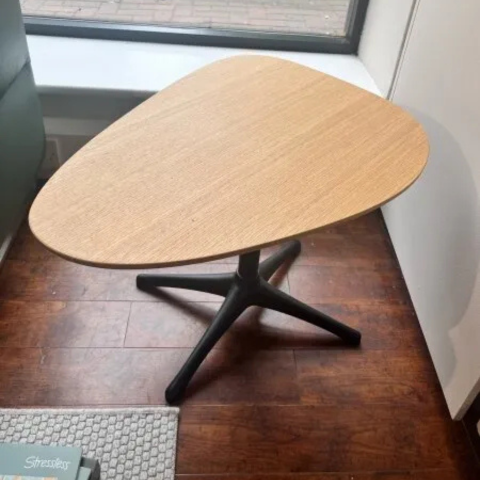 Flexlux
Oak Side Table
Was £356 Now £175
VISIT US
Flexlux
Oak Side Table
Was £356 Now £175
VISIT US