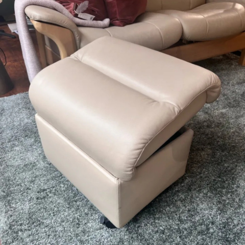 Ekornes
Ottoman Stool
Was £577 Now £399
VISIT US
Ekornes
Ottoman Stool
Was £577 Now £399
VISIT US