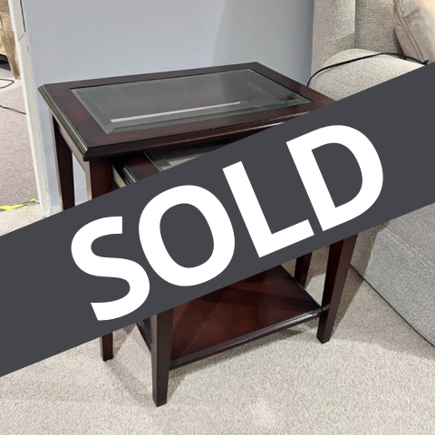 Sheraton
2 Tier Glass Top Nest of Tables
Was £574 Now £299
VISIT US
Sheraton
2 Tier Glass Top Nest of Tables
Was £574 Now £299
VISIT US