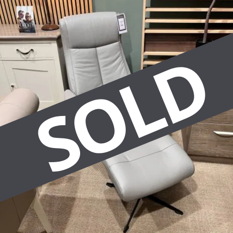 G Plan Ergoform
Luke Chair & Stool
Was £1,514 Now £699
VISIT US
G Plan Ergoform
Luke Chair & Stool
Was £1,514 Now £699
VISIT US