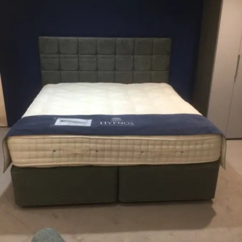 Hypnos Wool 10
6ft Divan with Headboard
Was £5,722 £4,299
Now £3,495
VISIT US
Hypnos Wool 10
6ft Divan with Headboard
Was £5,722 £4,299
Now £3,495
VISIT US