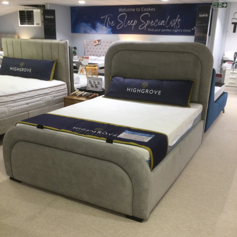 Highgrove
5ft Sanctuary EQ Firm Mattress
Was £911 Now £549
VISIT US
Highgrove
5ft Sanctuary EQ Firm Mattress
Was £911 Now £549
VISIT US
