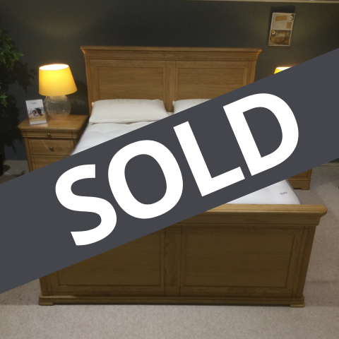 Vi Spring
5ft Bedstead Supreme Mattress
Was £4,284 Now £1,799
VISIT US
Vi Spring
5ft Bedstead Supreme Mattress
Was £4,284 Now £1,799
VISIT US