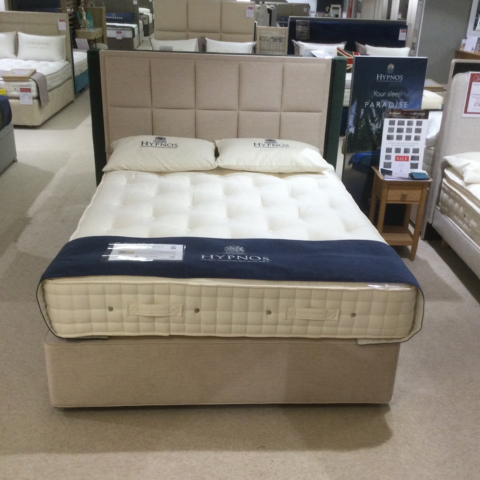 Hypnos
5ft Wool 6 Origins Mattress
Was £1,997 Now £849
VISIT US
Hypnos
5ft Wool 6 Origins Mattress
Was £1,997 Now £849
VISIT US