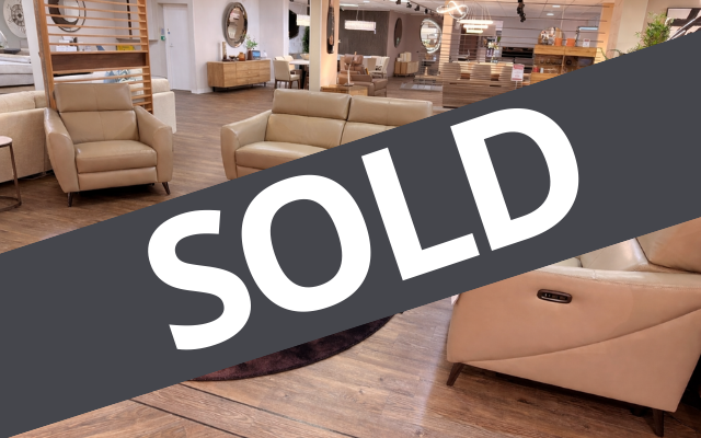 Varello
Power 3 Seater, Power 2 Seater & Power Armchair
Was £7,170 Now £3,995
VISIT US
Varello
Power 3 Seater, Power 2 Seater & Power Armchair
Was £7,170 Now £3,995
VISIT US