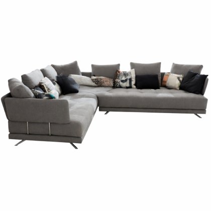 Fama Pacific Corner Group Fama Pacific Corner Group