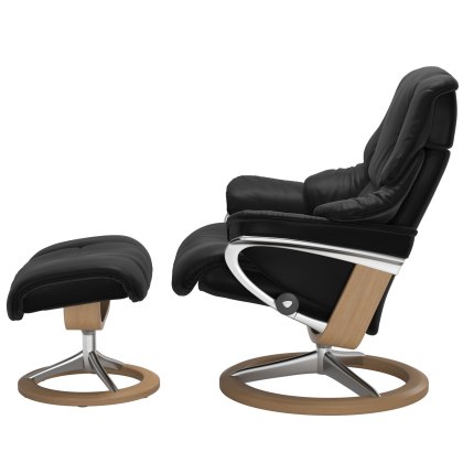 Stressless Reno Large Chair & Stool Signature Base Stressless Reno Large Chair & Stool Signature Base