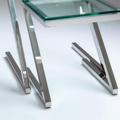 Storm Nest of 2 Tables Storm Nest of 2 Tables