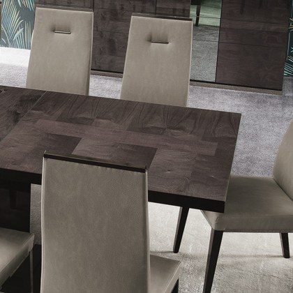 Alf Heritage Dining Table & 6 Chairs Alf Heritage Dining Table & 6 Chairs