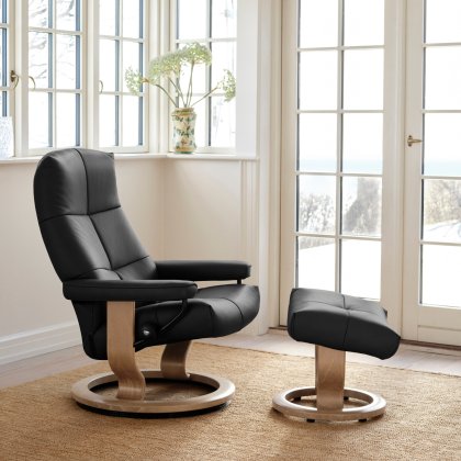 Stressless David Small Chair & Stool Classic Base Stressless David Small Chair & Stool Classic Base