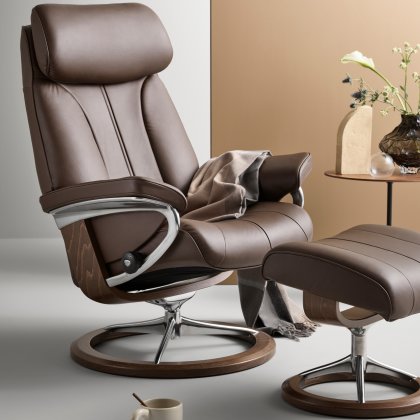 Stressless Paul Chair & Stool Signature Base Stressless Paul Chair & Stool Signature Base