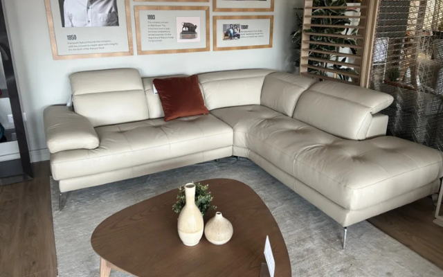 Editions Dado
Corner Sofa
Was £3,928 Now £2,399
VISIT US
Editions Dado
Corner Sofa
Was £3,928 Now £2,399
VISIT US