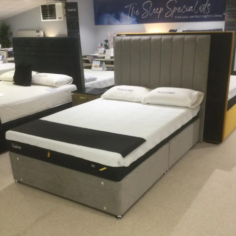 Tempur/Highgrove
Double Divan Set
Was £2,635 Now £1,945
VISIT US
Tempur/Highgrove
Double Divan Set
Was £2,635 Now £1,945
VISIT US