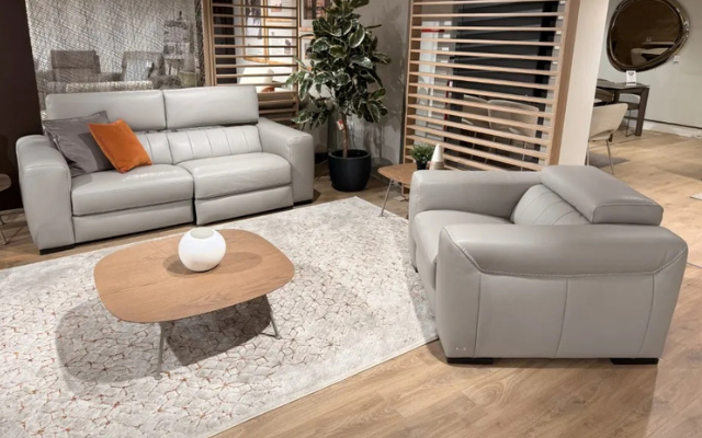 Natuzzi Forza
3 Seater Recliner Sofa & Recliner Armchair
Was £6,213 Now £3,799
VISIT US
Natuzzi Forza
3 Seater Recliner Sofa & Recliner Armchair
Was £6,213 Now £3,799
VISIT US