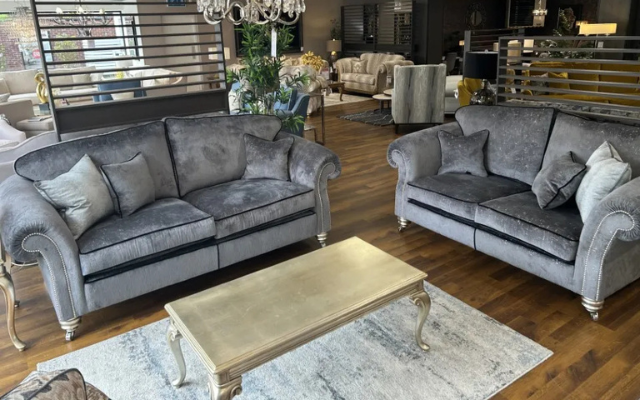 Gascoigne Manhattan
3 Seater & 2.5 Seater Sofa
Was £9,829 Now £5,999
VISIT US
Gascoigne Manhattan
3 Seater & 2.5 Seater Sofa
Was £9,829 Now £5,999
VISIT US