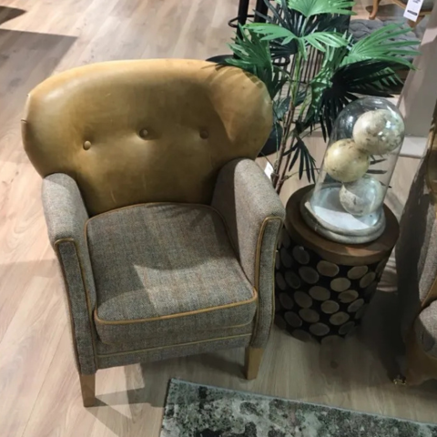 Vintage
Ellis Chair
Was £1,112 Now £499
VISIT US
Vintage
Ellis Chair
Was £1,112 Now £499
VISIT US