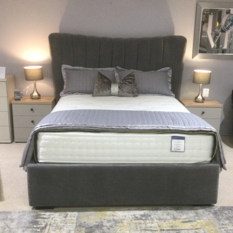 Highgrove
Elan 5ft Ottoman Bedframe
Was £1,526 Now £899
VISIT US
Highgrove
Elan 5ft Ottoman Bedframe
Was £1,526 Now £899
VISIT US