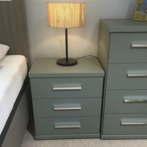 Cambridge
3 Drawer Chest
Was £332 Now £149
VISIT US
Cambridge
3 Drawer Chest
Was £332 Now £149
VISIT US