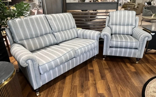 Duresta Southsea
Minor Small Sofa & Chair
Was £6,080 Now £2,999
VISIT US
Duresta Southsea
Minor Small Sofa & Chair
Was £6,080 Now £2,999
VISIT US