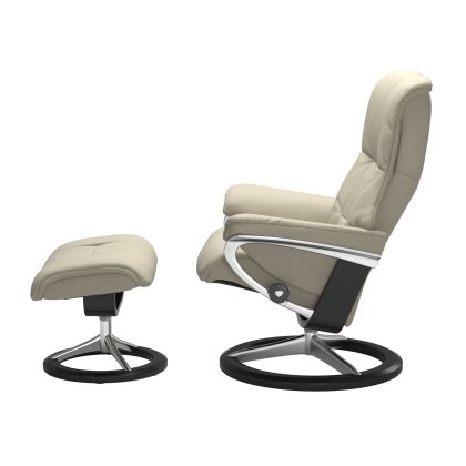 Stressless Mayfair Medium Chair & Stool Signature Base Stressless Mayfair Medium Chair & Stool Signature Base