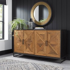 Wide Sideboard 3