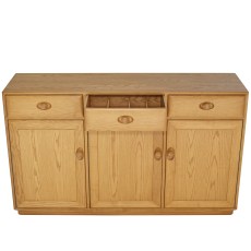 Ercol Windsor 3 Door Sideboard 4