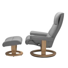 Stressless View Medium Chair & Stool Classic Base 2