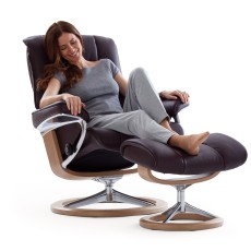 Stressless Mayfair Large Chair & Stool Signature Base 5