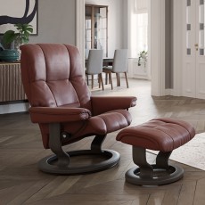 Stressless Mayfair Large Chair & Stool Signature Base 6