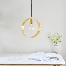 Hoop Pendant Brass 4