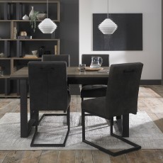 Texas Medium Dining Table 7