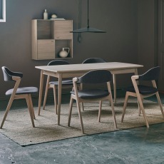 Navis Extending Dining Table 2