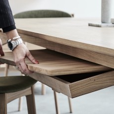 Aeris Extending Dining Table 4