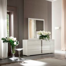 Imperia 3 Drawer Dresser 4