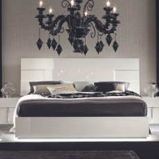 Alf Italia Canova King Size Bedstead 2