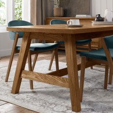 Clifton Medium Extending Dining Table 8