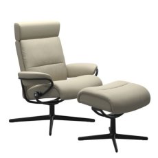 Stressless Tokyo Medium Chair & Stool Cross Base 3