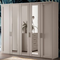 Wiemann Cambridge 5 Door Mirrored Wardrobe 2