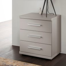 Wiemann Cambridge Bedside Cabinet 2