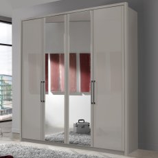 Wiemann Berlin 4 Door Mirrored Wardrobe 2