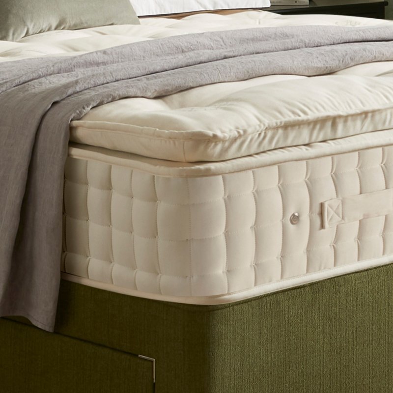 Plush top mattress hotsell